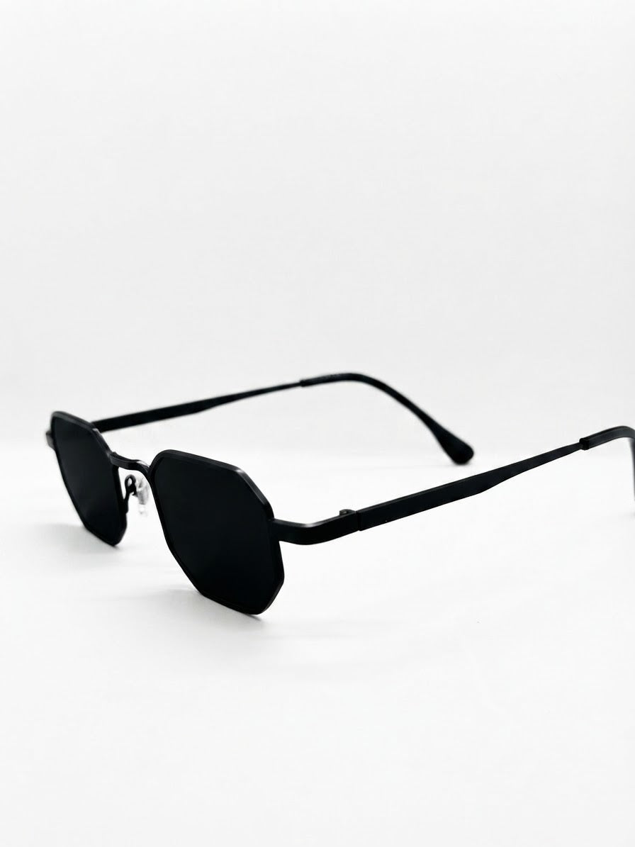 Geo-Black